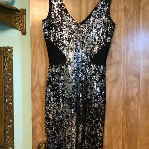Black and sequined dress from speechless